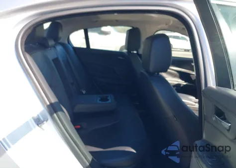 2018 Jaguar Xe 25T Premium из США, поврежденный, VIN SAJAD4FX7JCP34771